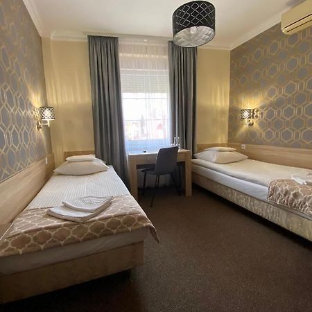 Pasja Noclegi B&B Wolow  Екстериор снимка