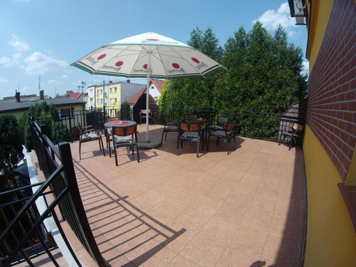 Pasja Noclegi B&B Wolow  Екстериор снимка